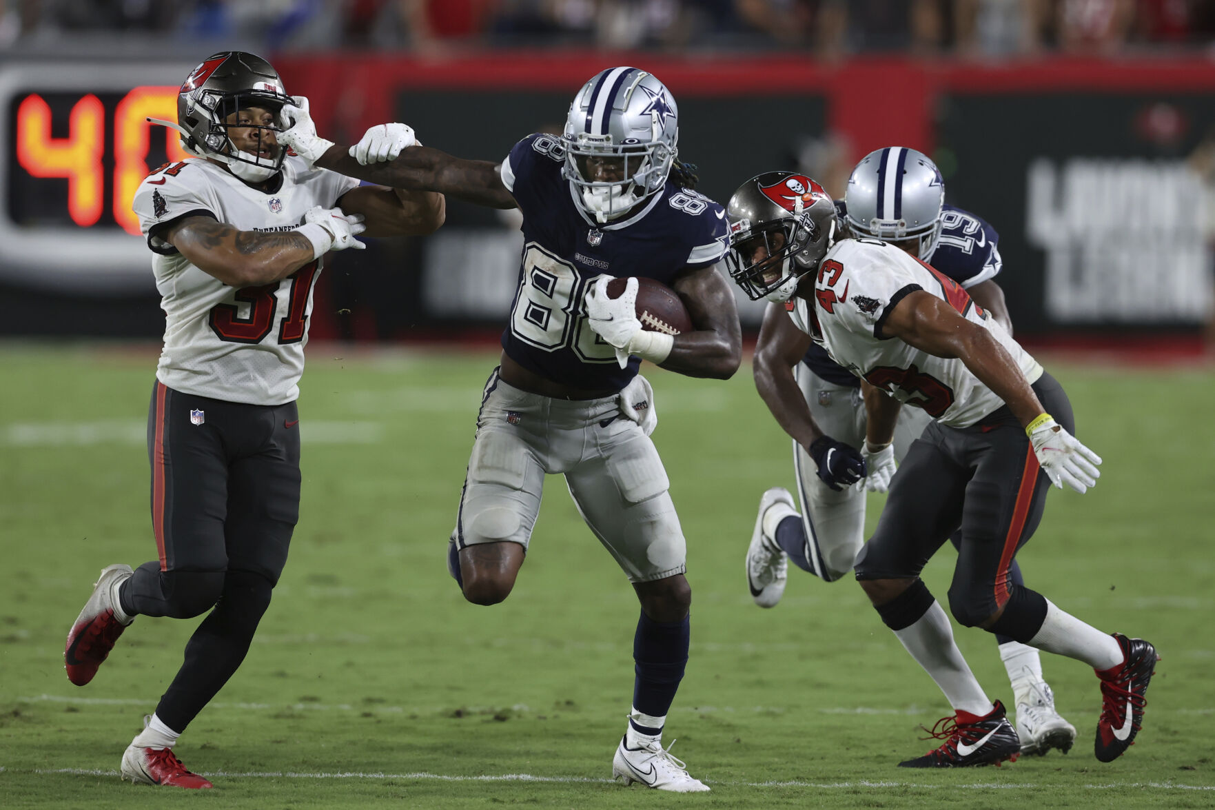 Cowboys Buccaneers Football